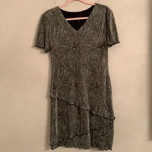 Connected Apparel Tiered Layered Green Dress Size 12